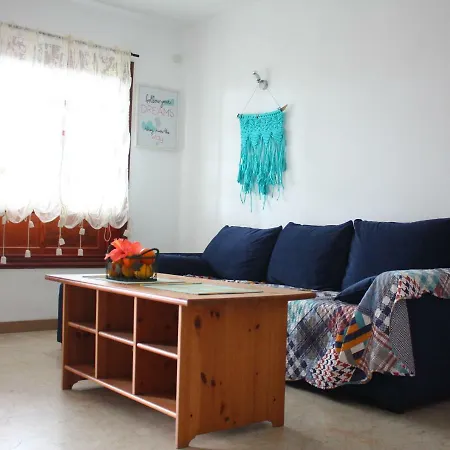 Apartment Con Jardin Y Pescina
